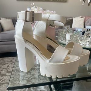 bratz style chunky heel